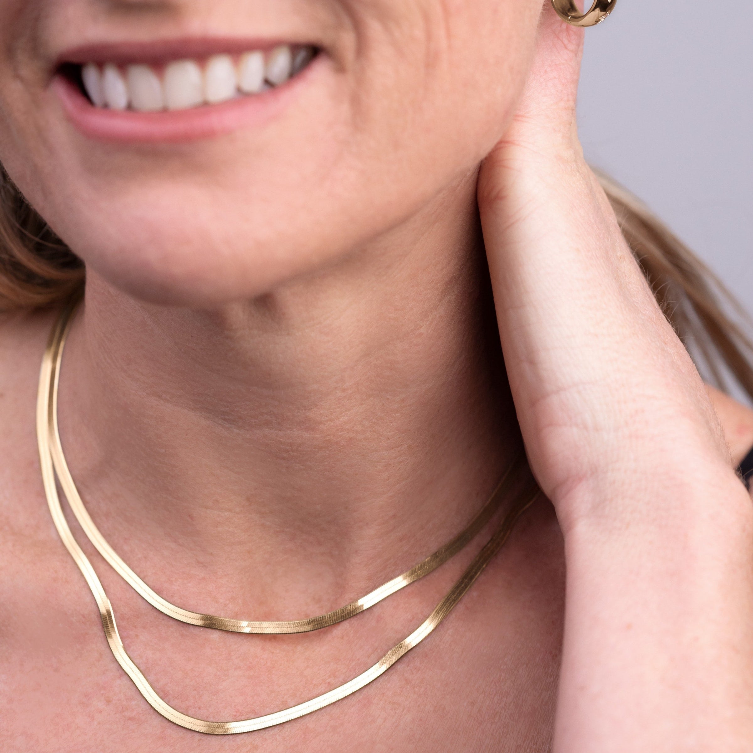 Fine Herringbone Necklace 14"