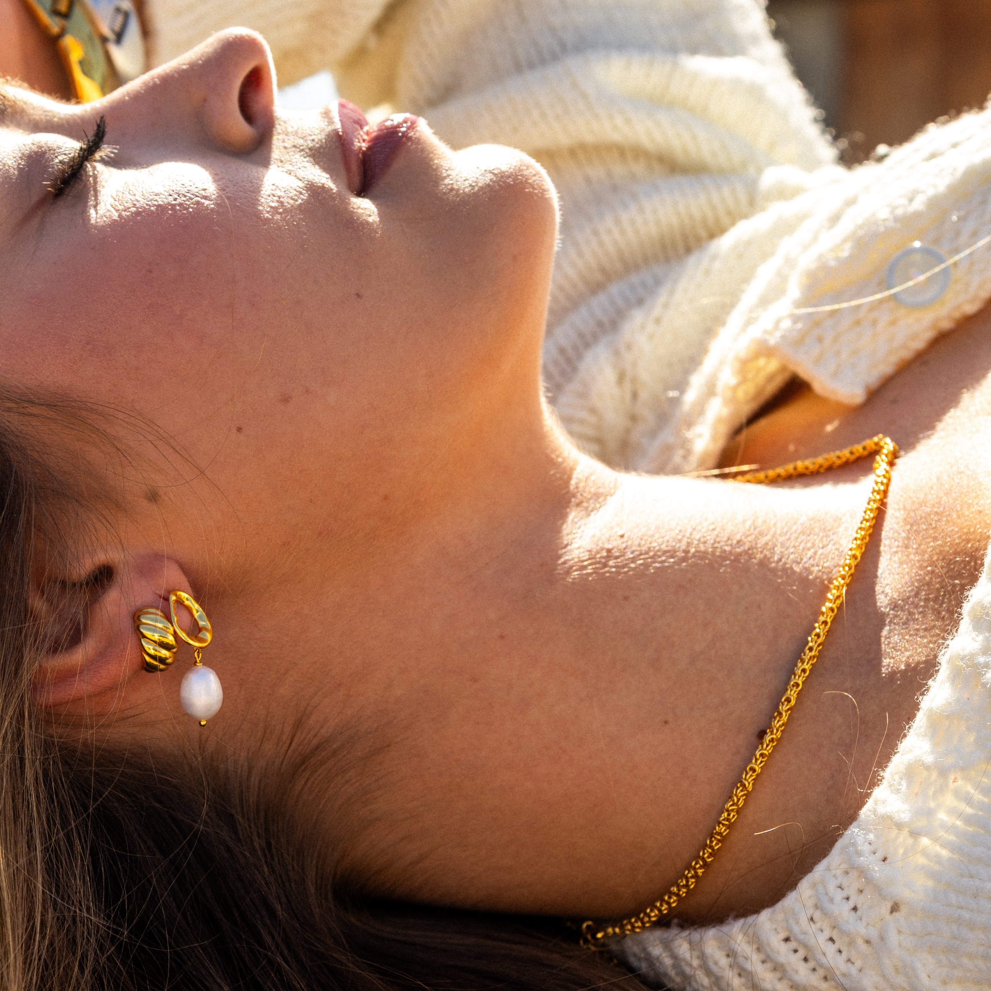 Croisssant Dome Earrings